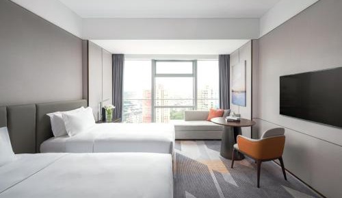 Twin Room with City View