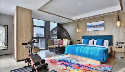 Elegant Double Room with View