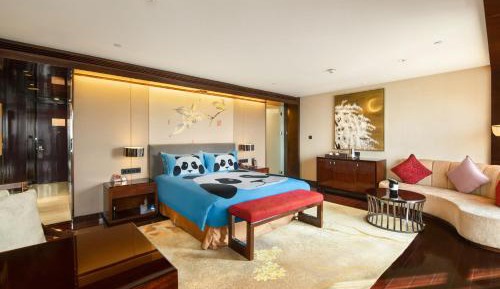 Standard King Room - Panda Theme