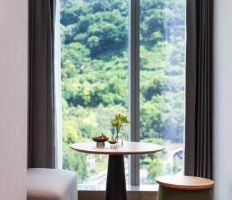 Deluxe Twin Room With Mountain View