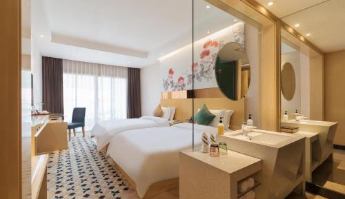 Twin Room with Balcony