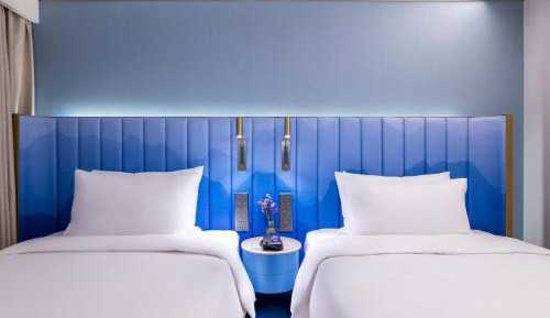 Twin Room with Private Bathroom