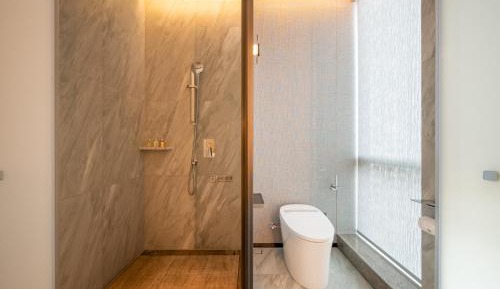 King Room with Lake View