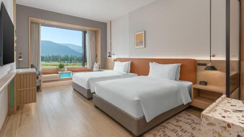 Standard Double Room with Two Double Beds