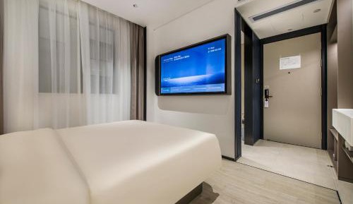 Standard Double Room with Inner Window