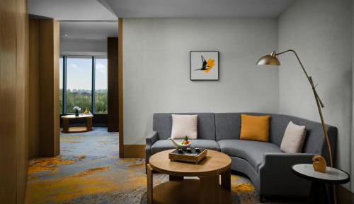 One-Bedroom Suite