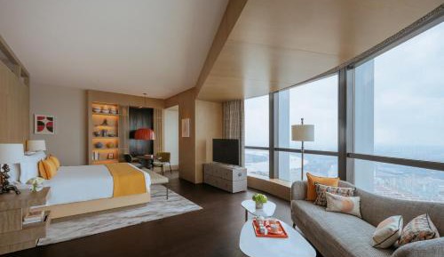 MGM Premier River View King Room
