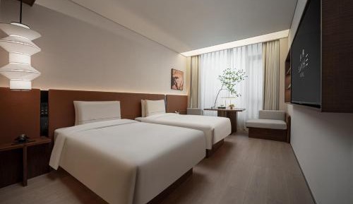 Premier Twin Room