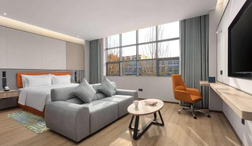 Deluxe King Room 