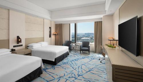 Club Twin Room