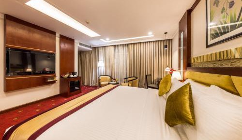 Superior King Room
