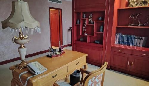 Deluxe Suite