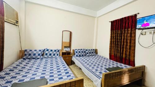 Basic Triple Room
