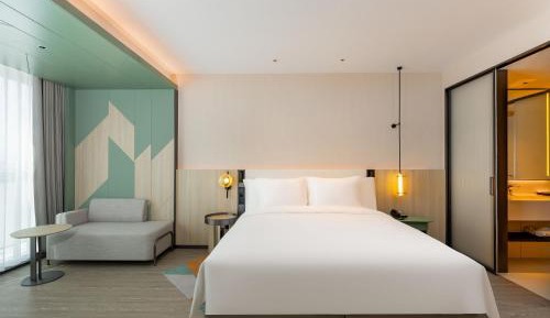 Premium King Room
