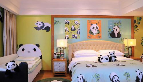 Family King Room with Garden View