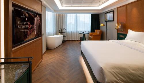 Ruipin Queen Room 