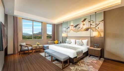 Premium Double Room with Mountain View