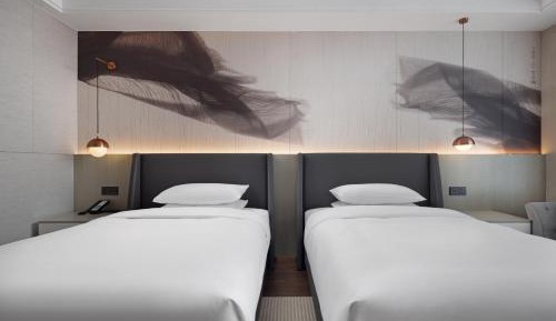 Comfort Twin Room