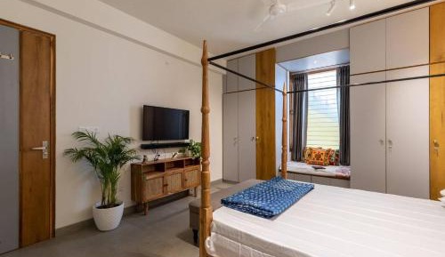 Two-Bedroom Studio Apartment