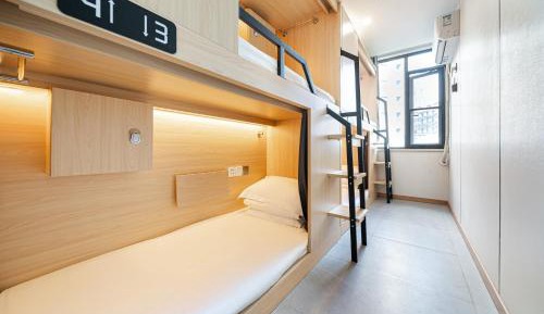 Bed in 4-Bed Male Dormitory Room -  Shared Bathroom 