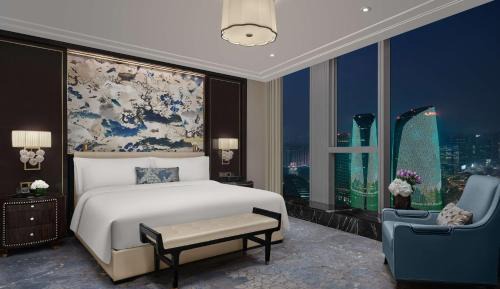King Room with Twin Tower View
