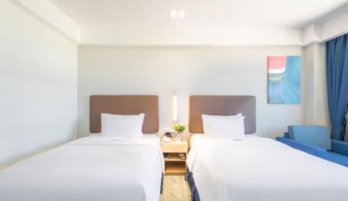 Standard Twin Room with Two Twin Beds