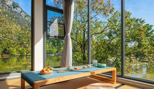 Deluxe Double Room with Lake View - Inclusive free pick-up service from the station for stays of two consecutive nights