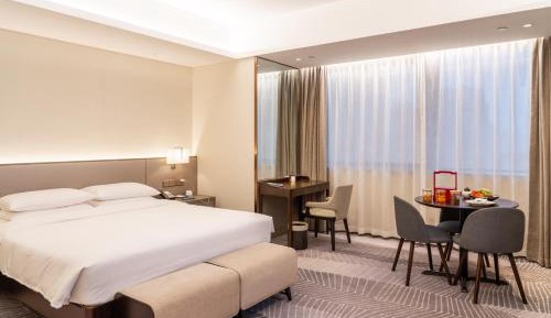 Deluxe King Room - Club Access