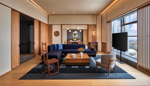 Penthouse (Penthouse Suite)