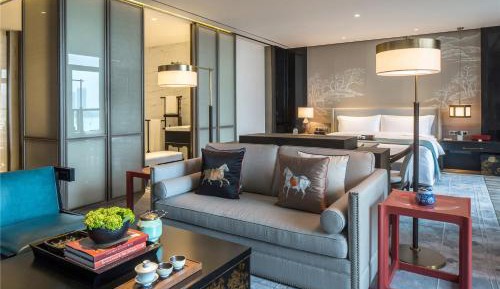 River View Open-Plan Suite King