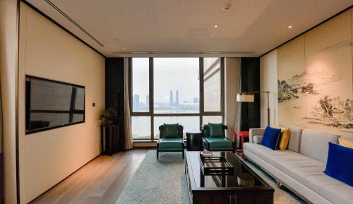 Supreme Executive Suite