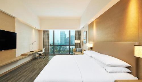 Deluxe Guest room, 1 King, River view