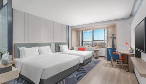 Standard Room with One King and One Single Bed
