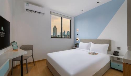 Simple double bed room