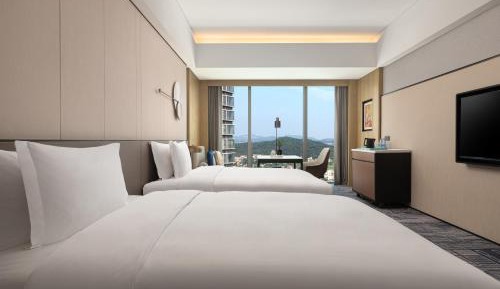 Standard Twin Room with Two Twin Beds