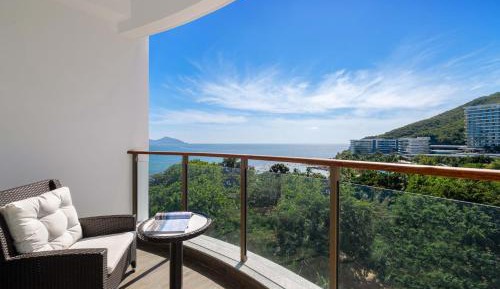Deluxe Sea View Twin Room