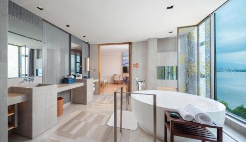 1King Premium 180 Degree ErhaiVw Luxury Bath