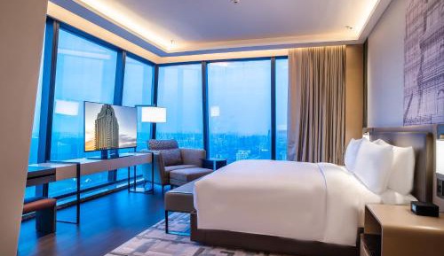 Executive King Suite