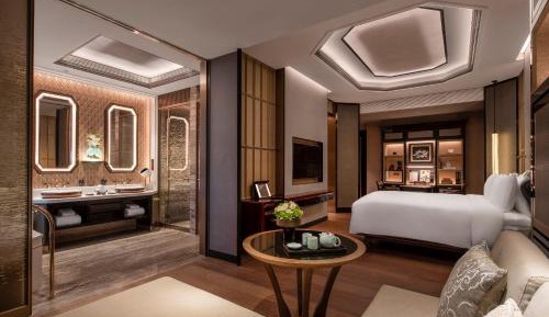 Club Deluxe King