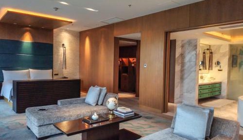 Chairman Suite with Ocean View
