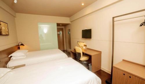 Standard Double-Single Room