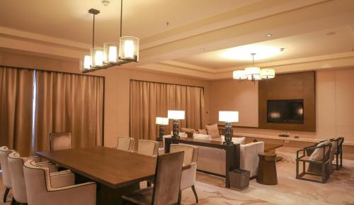 CEO Suite