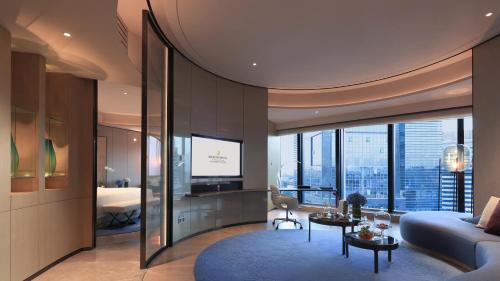 Ambassador Suite