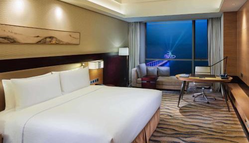 Deluxe King Room with Sea View