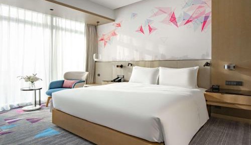 King Room - Mobility Accessible 