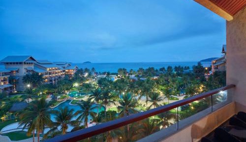 Double Balcony Deluxe Ocean View Suite