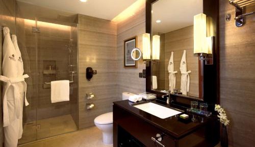 Business King Room