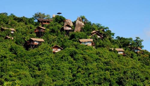 Extra Large Bed Mountain View Villa – Near the Infinity Pool