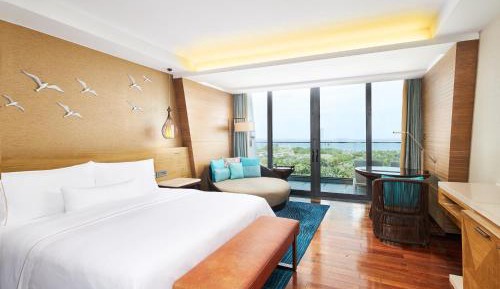Luxury Seaview Suite