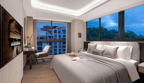 One-Bedroom Premier Seaview